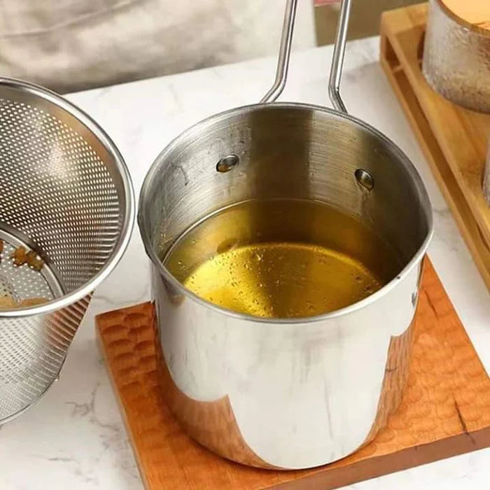 Stainless Steel Deep Fryer Pot with Strainer