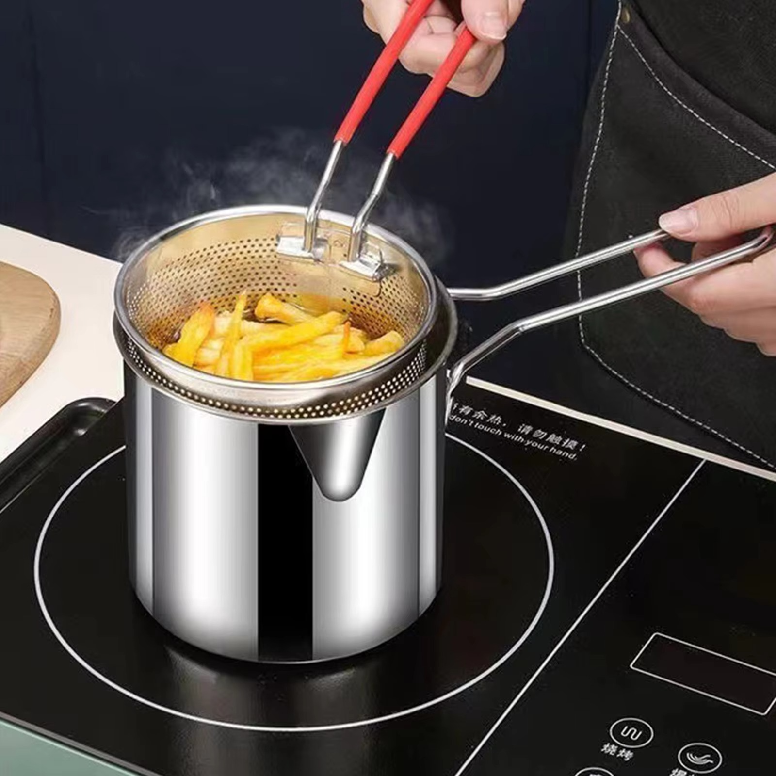 Stainless Steel Deep Fryer Pot with Strainer
